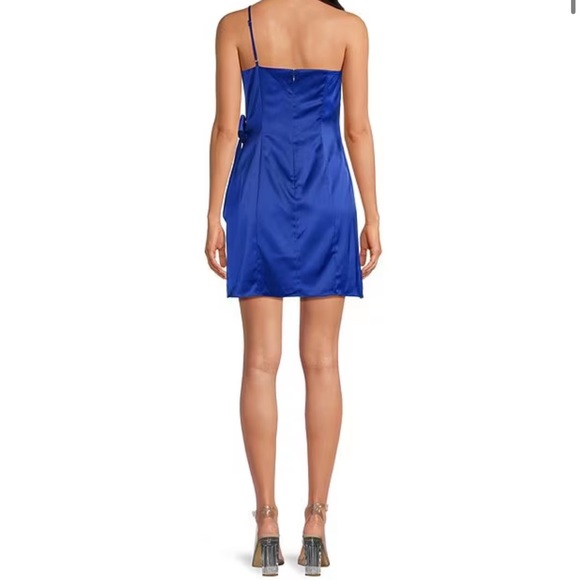 NWT GIANNI BINI One Shoulder Tie Waist Mini Wrap Dress - Picture 2 of 3